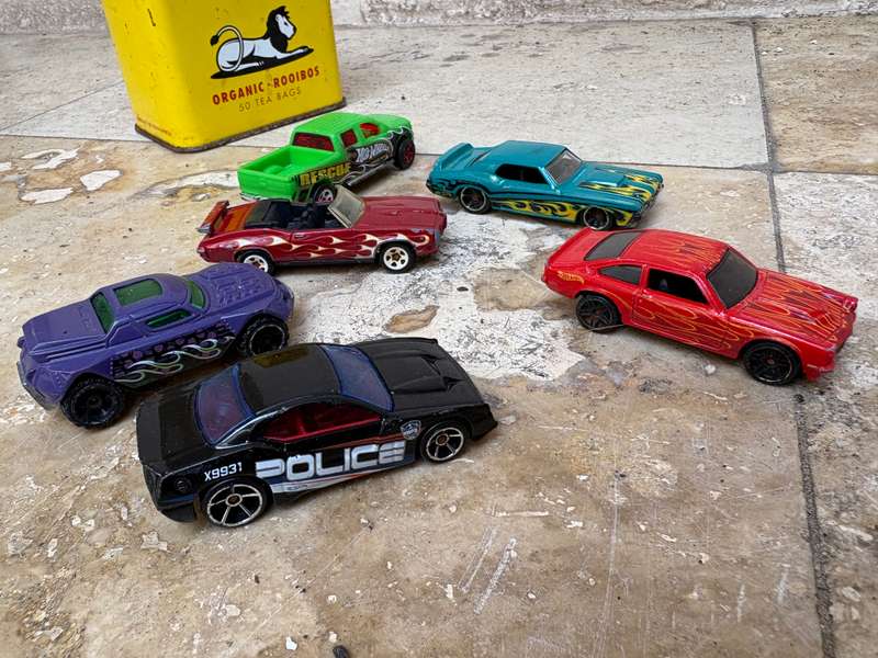 Hot wheels diecast car lot of 6 Mattel cars
