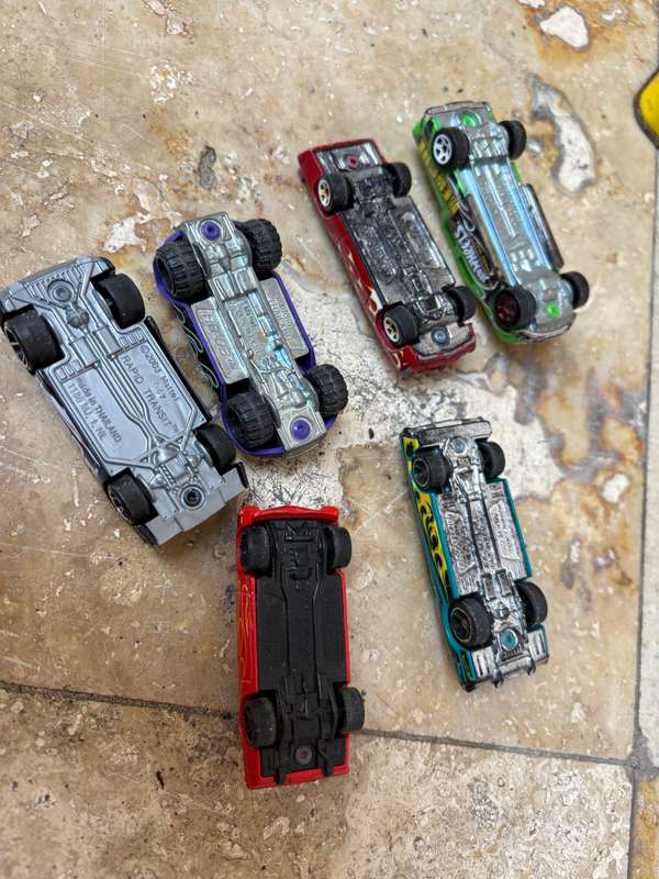 Hot wheels diecast car lot of 6 Mattel cars