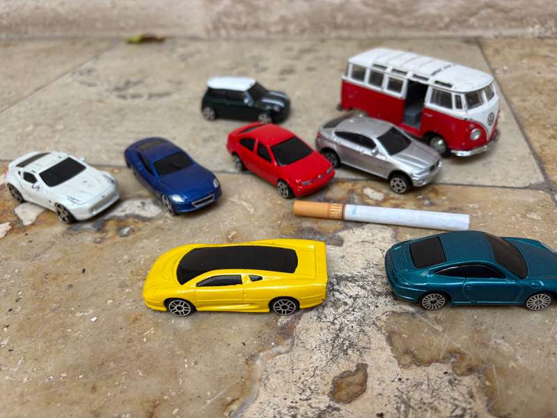 Maisto diecast car lot of 8 cars including VW combi