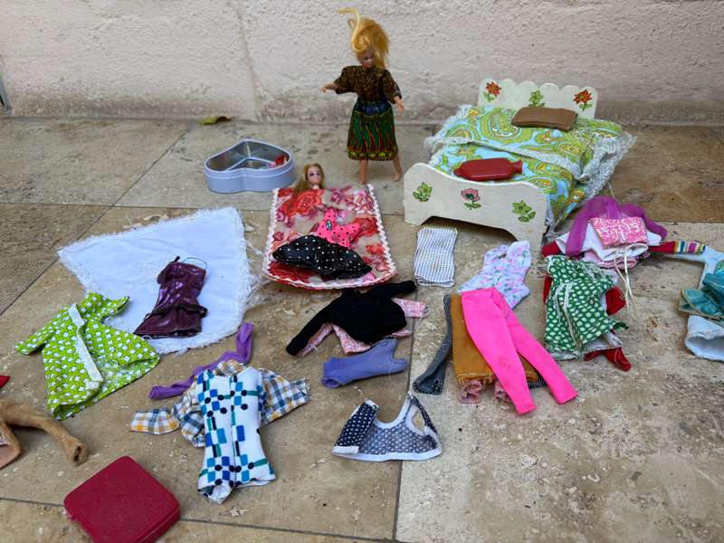 Mego corp articulated Barbie type doll Hong Kong,   bed + clothes lot + Barbie clothes patterns