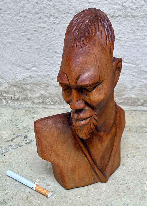 Vintage African man wood bust hand craft art statue of no man
