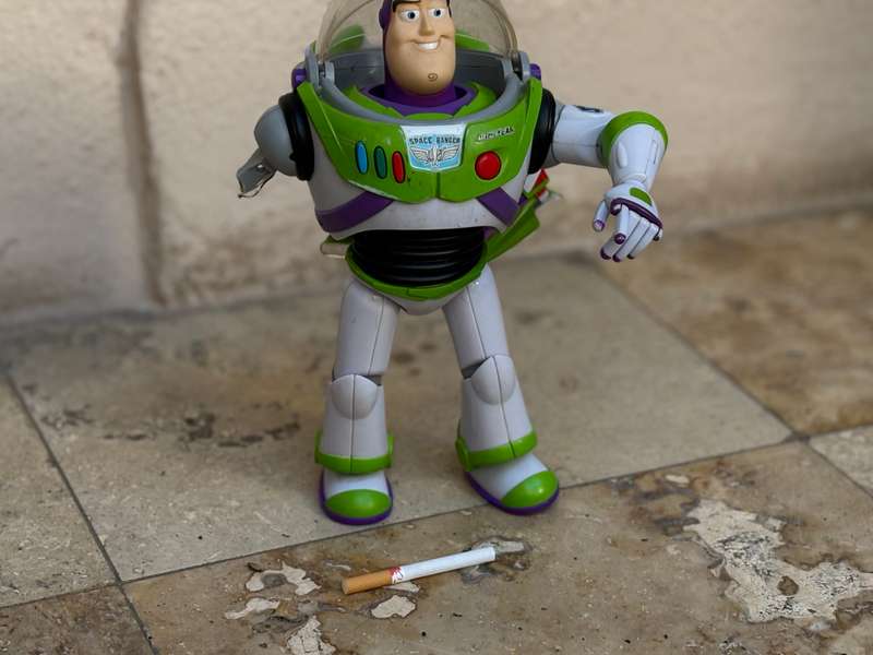 TOY STORY BUZZ LIGHTYEAR Vintage Figure space ranger talking figure 30cm