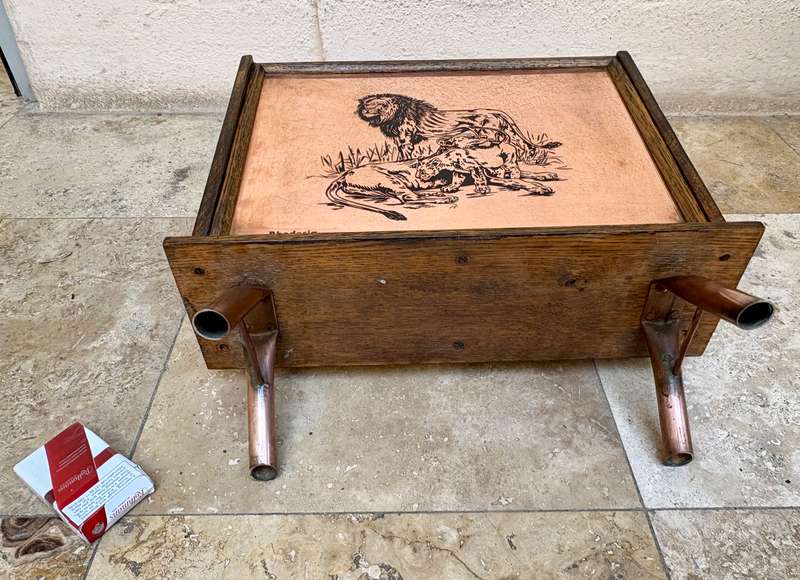 Vintage magazine rack Rhodesia copper and wood , hippo and Lion scenes