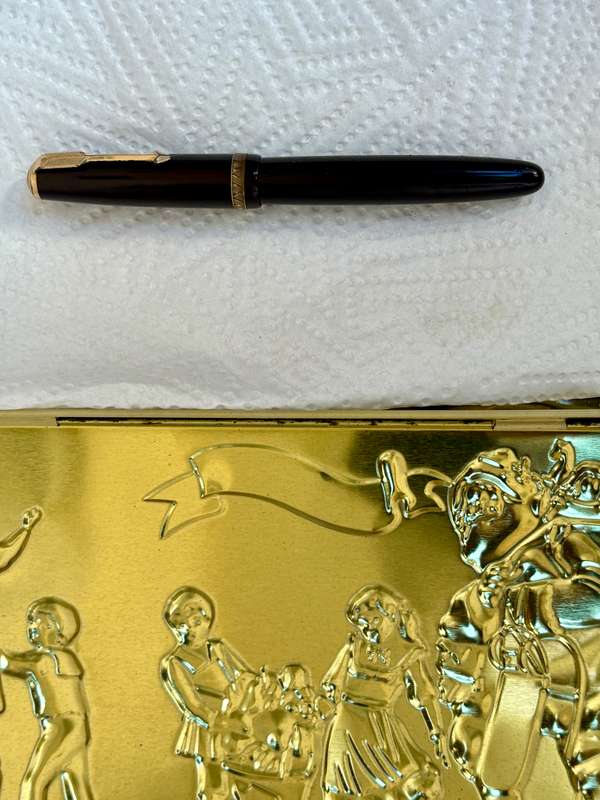 Vintage Parker Duofold fountain pen made in England , 14K gold nib