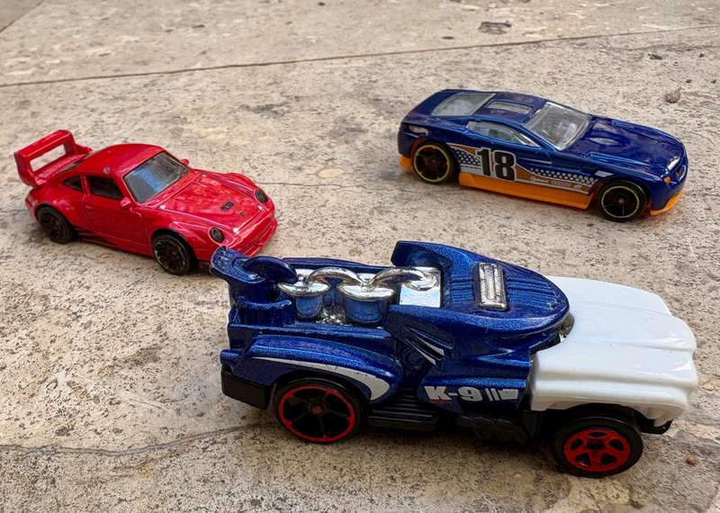 Hot wheels die cast car lot of 3
