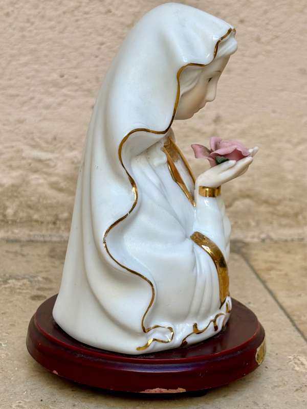 Rare/ Vintage Laurenti Italian Design religious Women Figurine Wooden Base