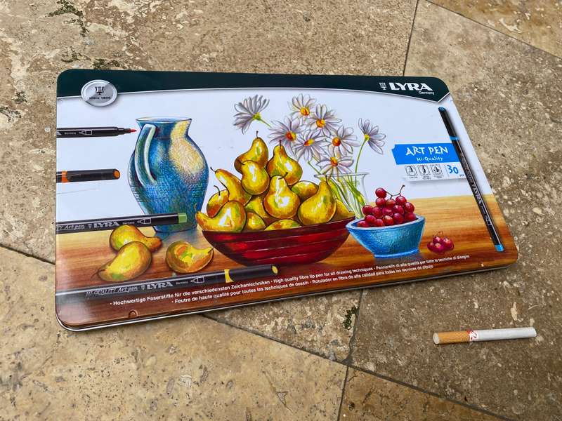 Lyra Germany Hi Quality art pen 30 in metal box
