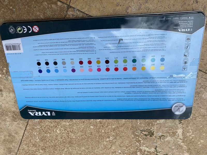 Lyra Germany Hi Quality art pen 30 in metal box