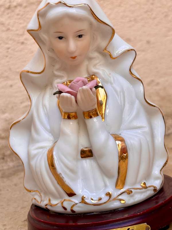 Rare/ Vintage Laurenti Italian Design religious Women Figurine Wooden Base