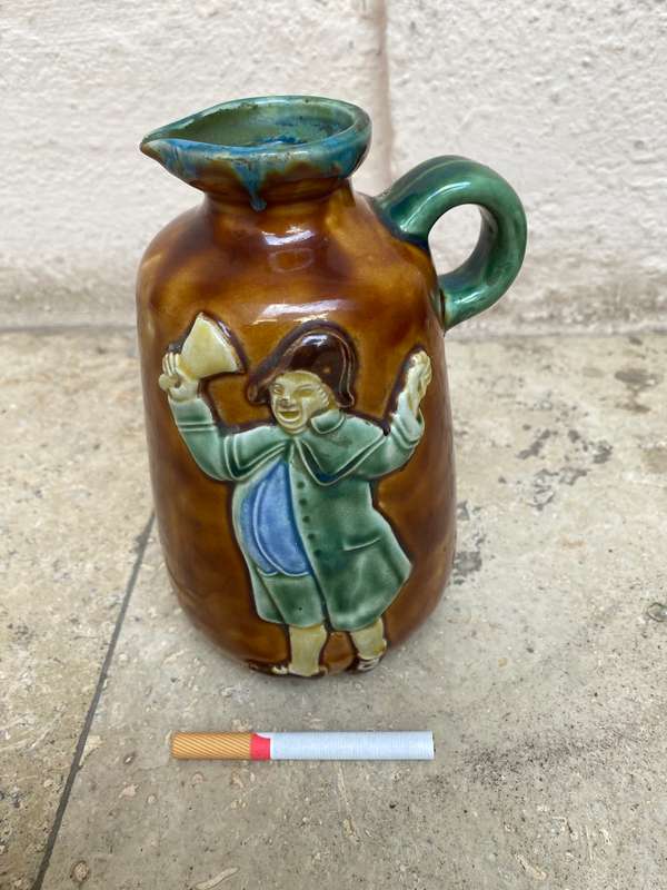 Vintage Royal doulton Kingsware style stoneware whiskey decanter 3d character