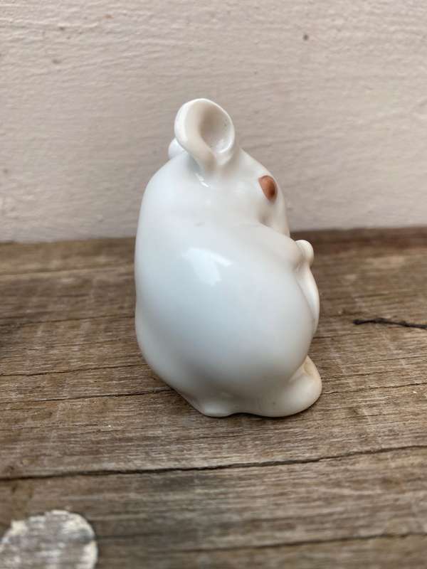 Vintage Bing and Grondahl mouse porcelain numbered 1728