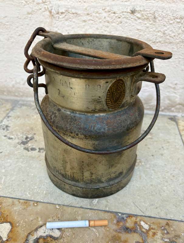 Vintage 2 gallon milk can