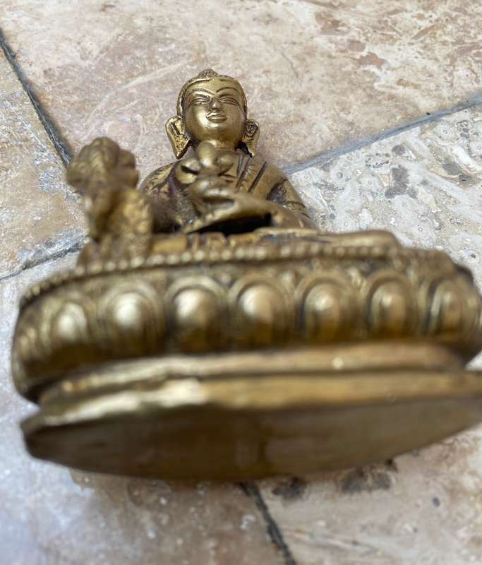 Tibetan rare gilt bronze  Buddha figure ornament statue