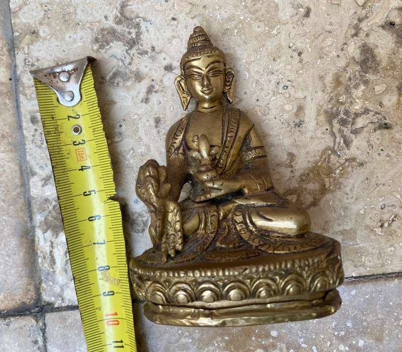 Tibetan rare gilt bronze  Buddha figure ornament statue