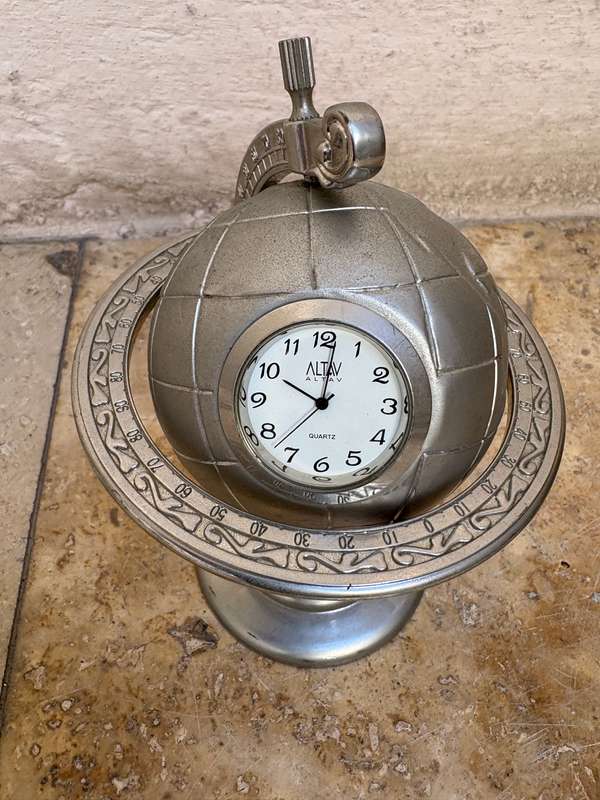Desk top globe clock by ALTAV