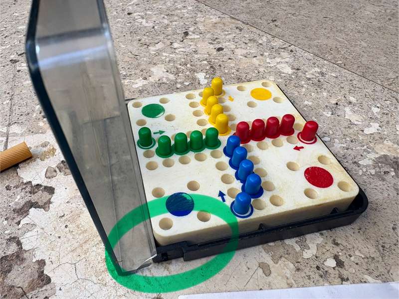 Vintage jumbo Miniplay 4x4 travel game
