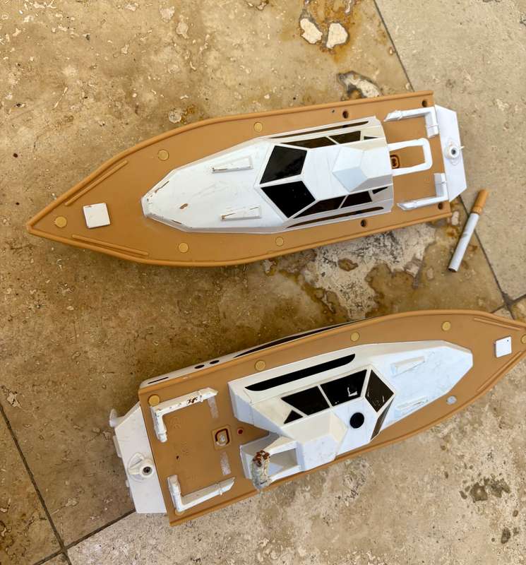 Maisto remote control motor yacht  boat pair , twin screw , no remote , sold as spares