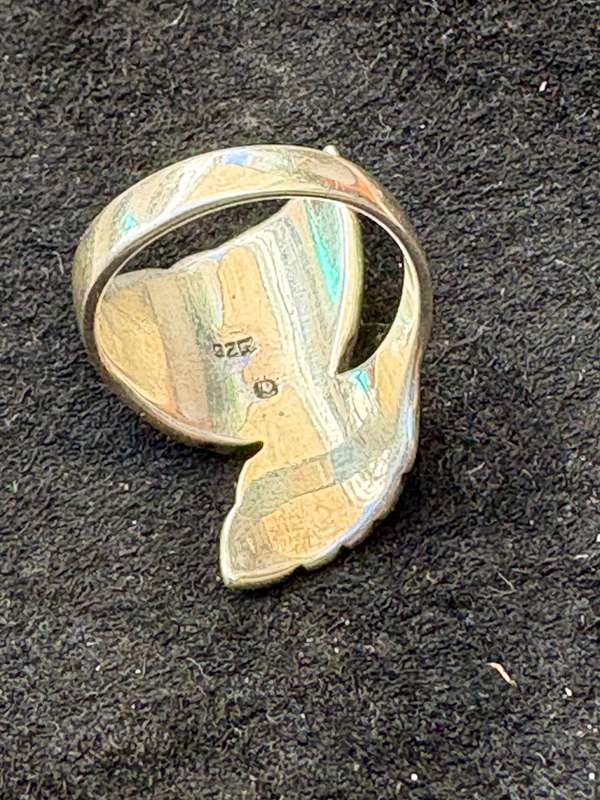 Sterling silver curled leaf ring 925 , floral trinket box
