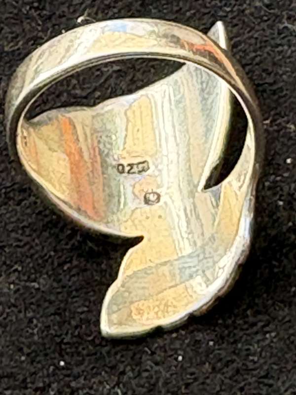 Sterling silver curled leaf ring 925 , floral trinket box