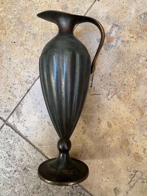 Vintage heavy bronze judaica oil jug by pall bell in Israel classical style 1950s