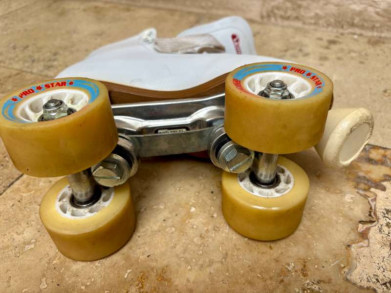 Vintage chigago roller skates premium 4 wheeler white leather ladies us 6 eur 37