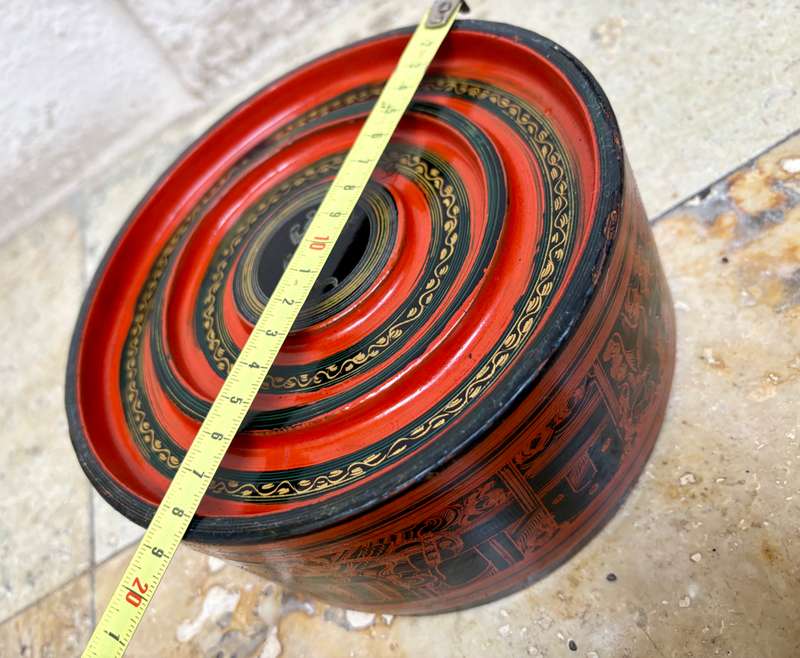 Antique Lacquer Betel Nut Box Burmese box Burma with bowl