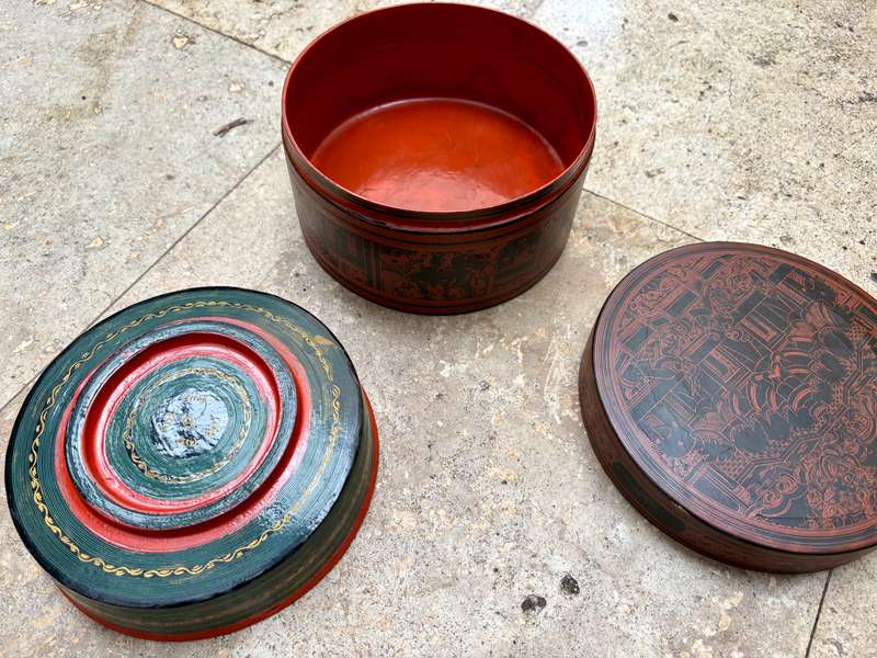 Antique Lacquer Betel Nut Box Burmese box Burma with bowl