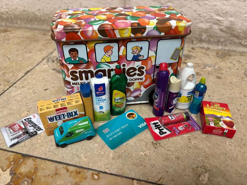 Checkers mini lot of 13
