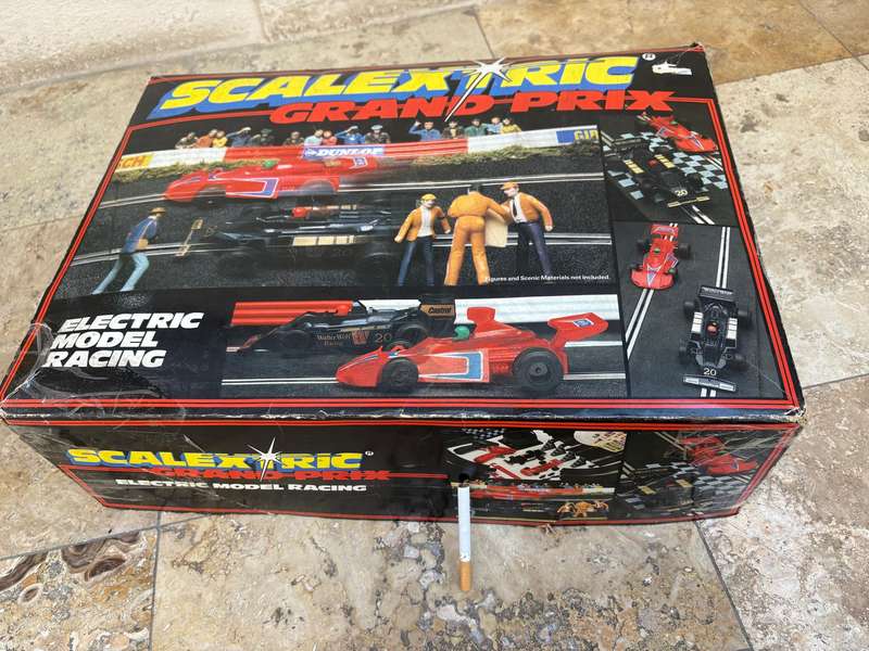 Scalextric Grand Prix vintage set sold as spares