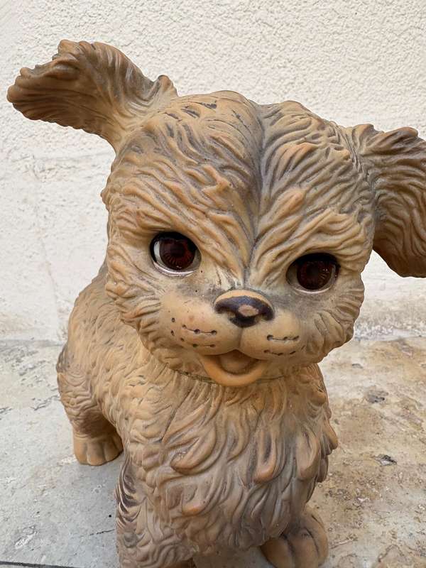 Vintage Edward Mobley Co  rubber dog blinking eyes toy