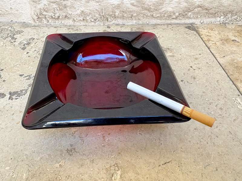 Vintage Anchor hocking ruby red glass ashtray