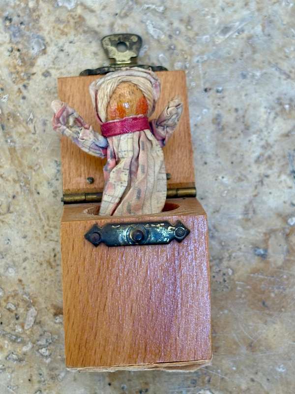 Vintage Anne Fuller Designs Little Bo Peep Pop-Up Doll Wooden Box
