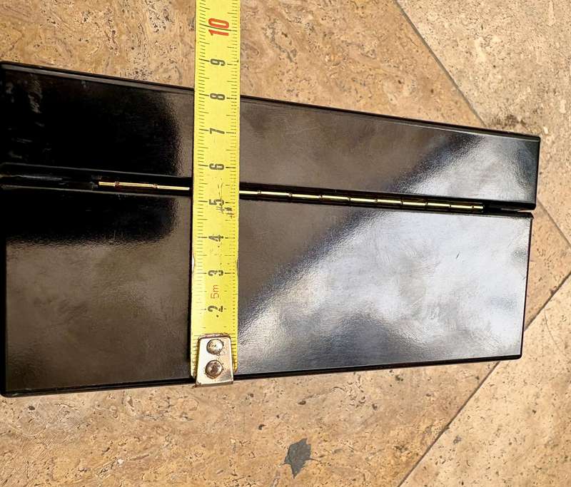 Breitling Bakelite black watch box