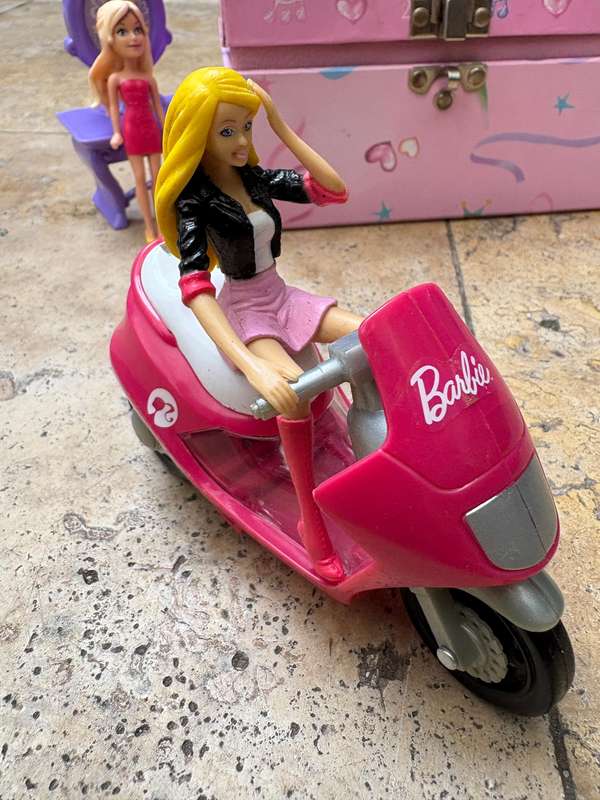 Mattel Barbie scooter in music box plus Barbie friend
