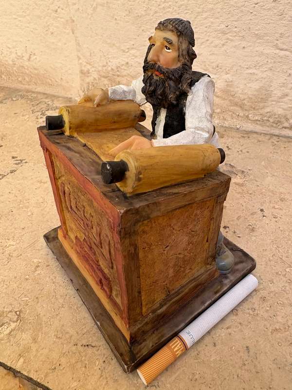 Vintage David Kaplan chalk ware statue , Rabbi studying the Torah 1970