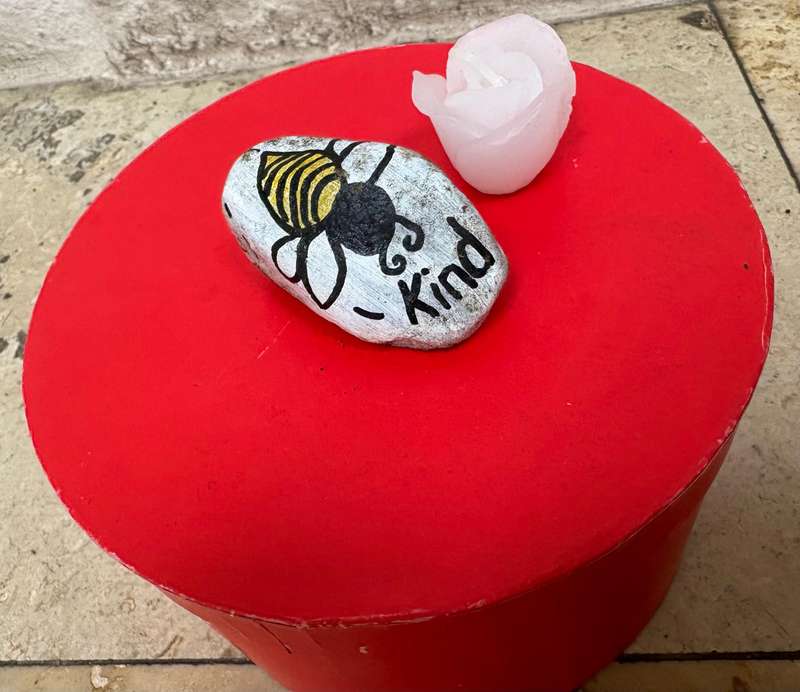 Vintage bee hive honey pot silver plated with glass insert + spoon