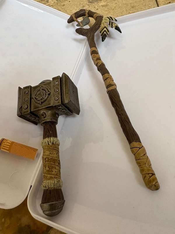 Warcraft Malfurion weapon pair , doom hammer + shaman staff