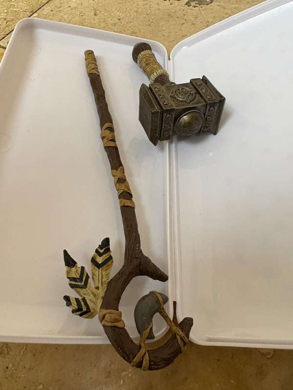 Warcraft Malfurion weapon pair , doom hammer + shaman staff
