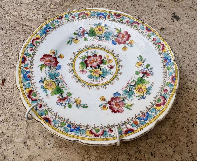Foley China Ming rose display saucer