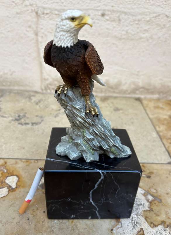 Bald eagle sculpture on marble base crystal cathedral Eagles club 2004 10 inch , 25 cm