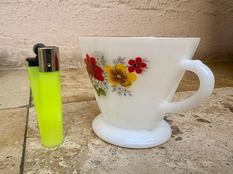 Vintage Chang Hee milk glass Korea