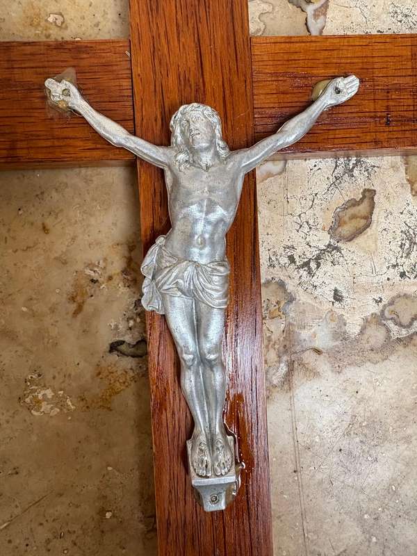 Vintage oak crucifix 35 cm wall mount