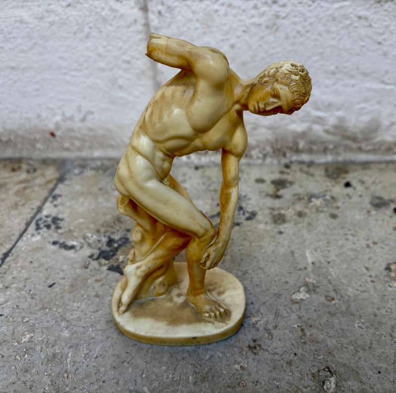 Vintage classic Santini discus thrower discopulis Italy figure