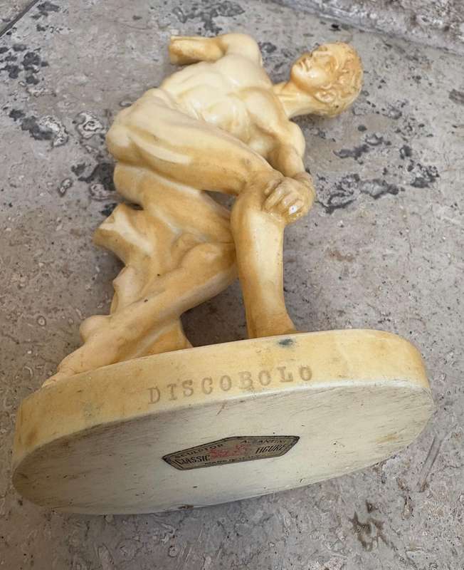 Vintage classic Santini discus thrower discopulis Italy figure