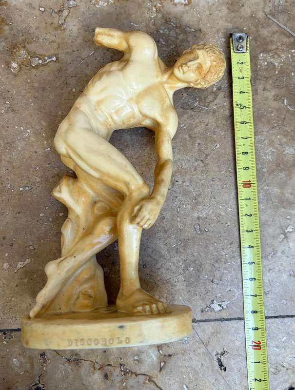 Vintage classic Santini discus thrower discopulis Italy figure