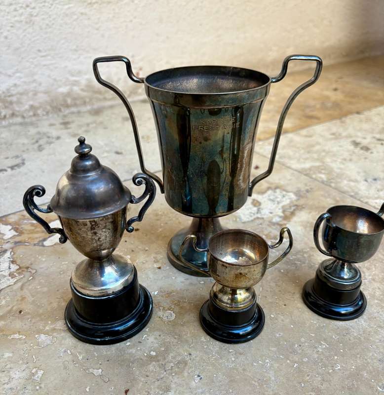 Vintage trophy medium with 3 small blank trophies epns
