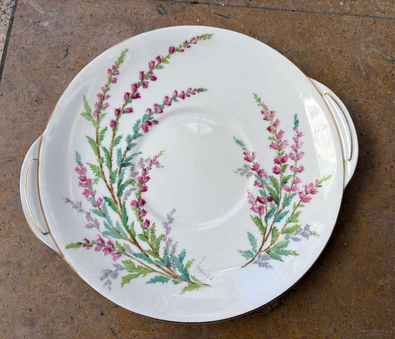 Royal Doulton Bell Heather cake plate H 4840 R 1941