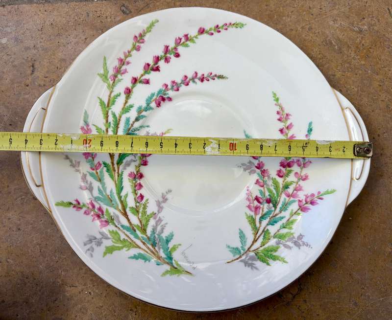 Royal Doulton Bell Heather cake plate H 4840 R 1941