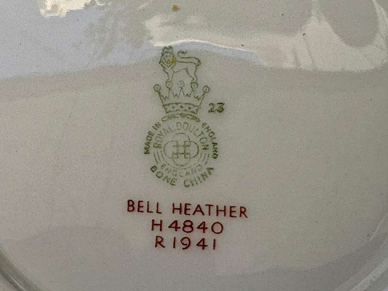 Royal Doulton Bell Heather cake plate H 4840 R 1941