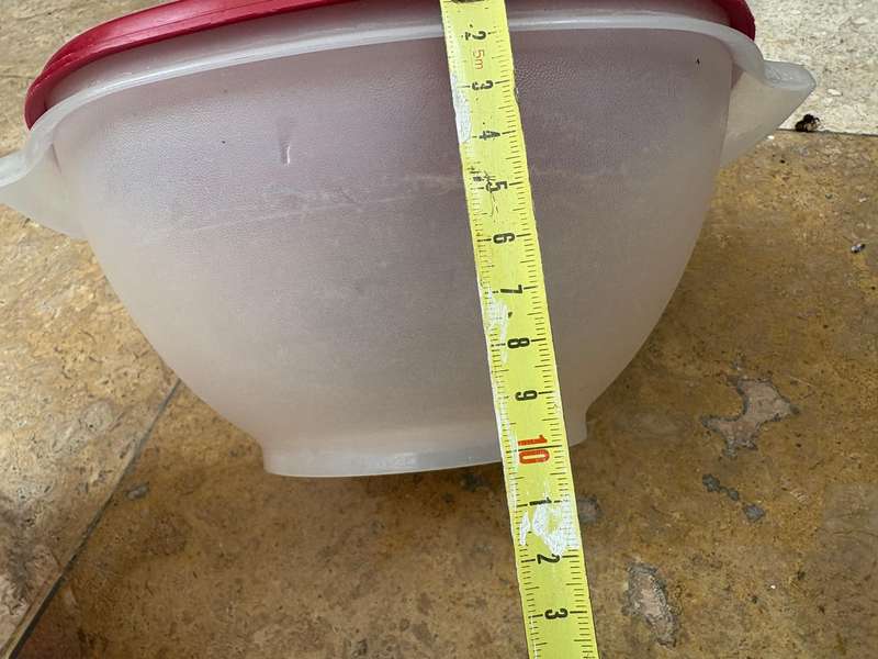 Vintage Tupperware lot of 4